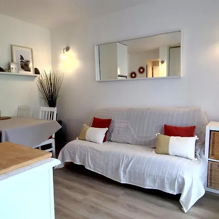 La Loggia Bleue Apartment *